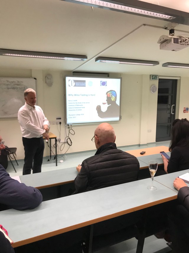 D52AF6E7-8971-4407-A8EE-FBDC6EDD16AE