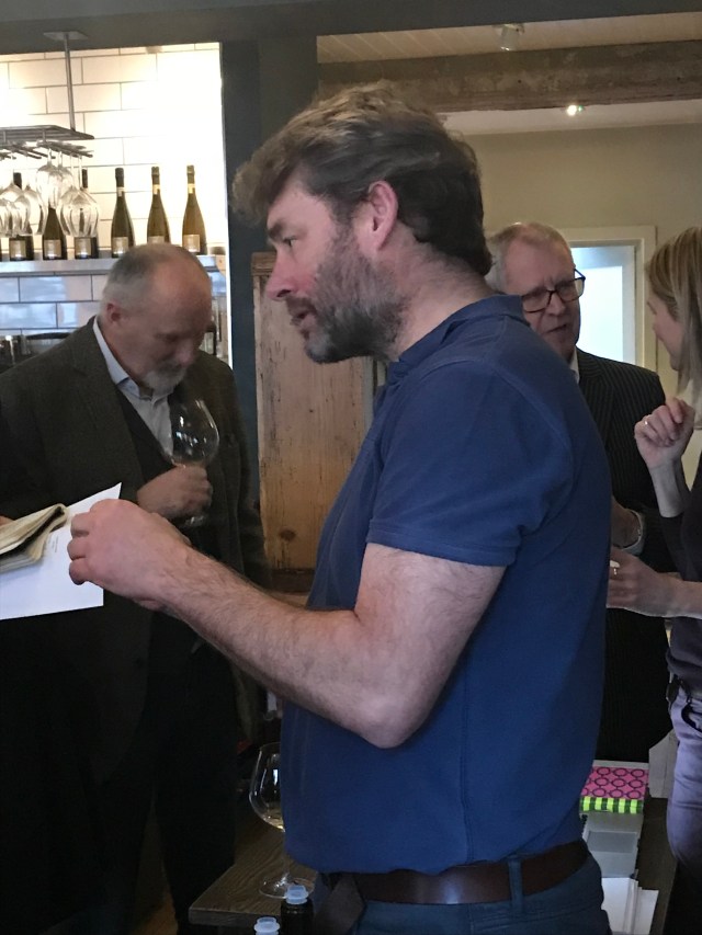 47758009-82AB-4FCD-99D9-2F097908C337