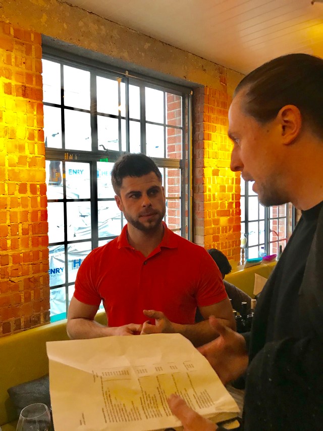 D9C890DC-ED1C-49BE-A9BA-2C60E2784C60