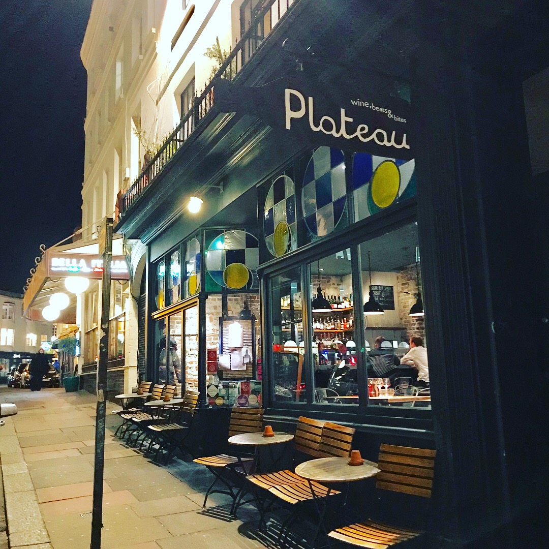 F3594CAF-B546-4323-BDBF-11213237903A