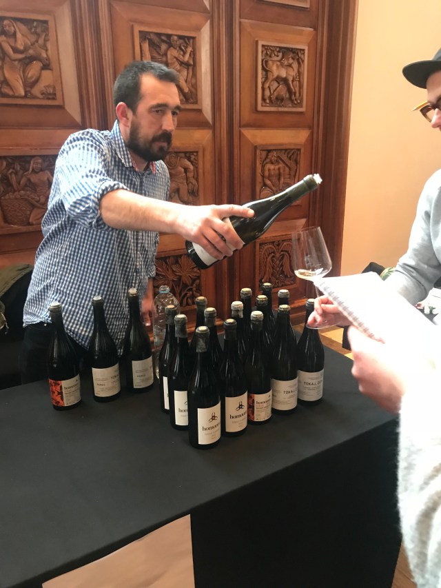 E677E63E-A4A1-48F5-A207-A1623B8E889D