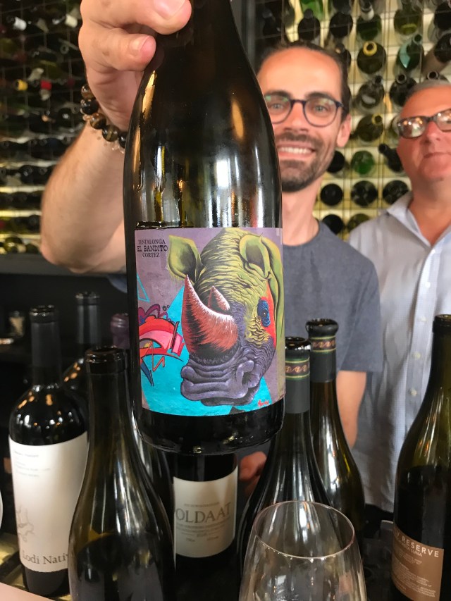 E3085120-8BF8-4A2F-A1E3-DF59BF98A2B6