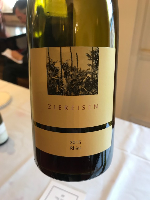 EAD13C65-63BC-49AE-876F-BD40E32CC04B