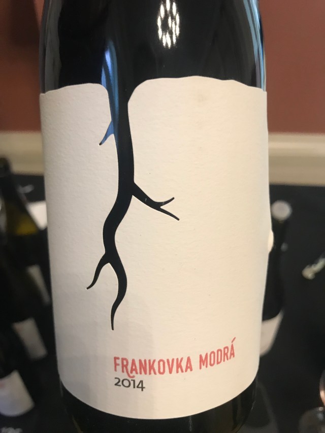 A2EB8C3B-72B8-4092-8007-893588EC56AB