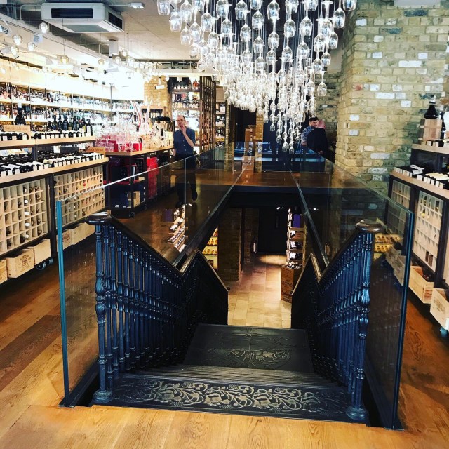 71eb8e89-65b8-49c3-aa3e-729ab78ea05d