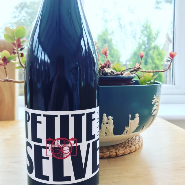 3d2debea-9658-4d17-b30a-407fa9d31914